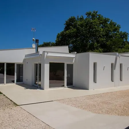 Ulivo Bianco Bed & Breakfast 3*