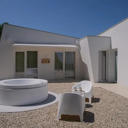 Bed & Breakfast Ulivo Bianco 3*